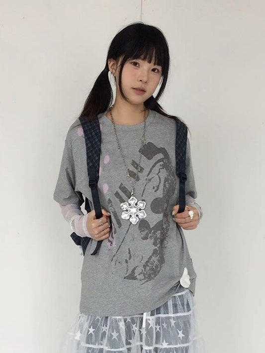 Gray Crew Neck Tee with Distressed Print - innomoood