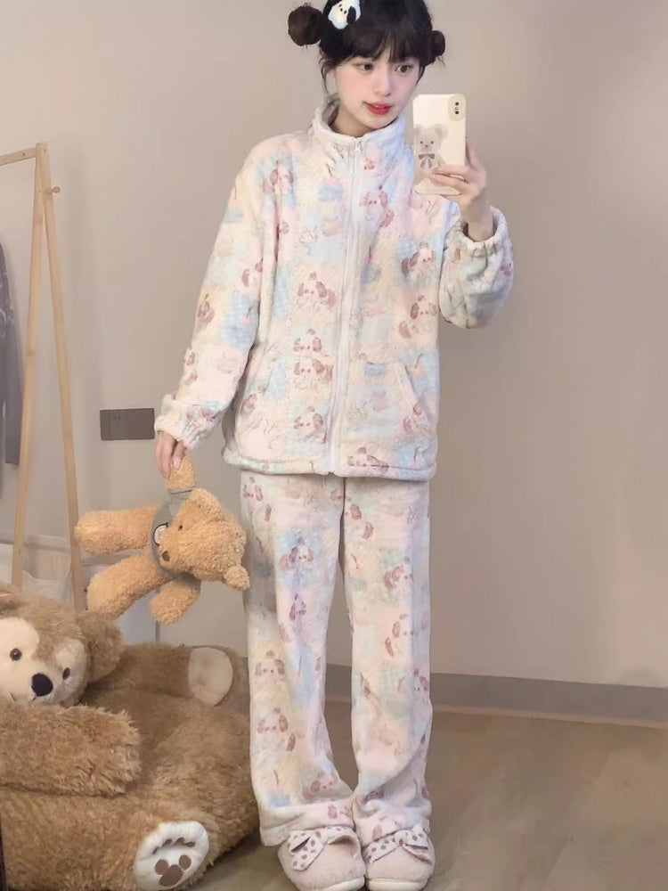 Dicker Pyjama-Satz mit buntem Patchwork-Print