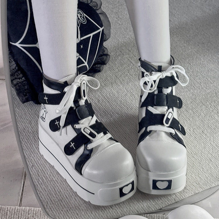 Yami Kawaii Black & White Round Toe Platform Sneakers
