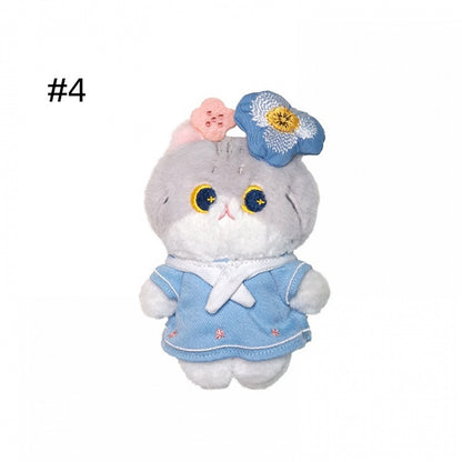 4つのオプションかわいい猫の形をしたぬいぐるみ