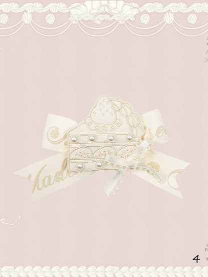 Brosche Bestickt Creme