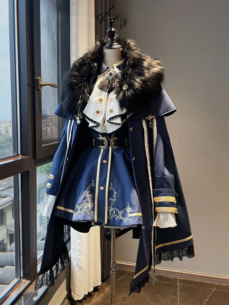 XXL Goldmantel Blauer Rock + Set Cape Shirt Jabot Besatz Ausverkaufsgröße Voll Lolita Militär und