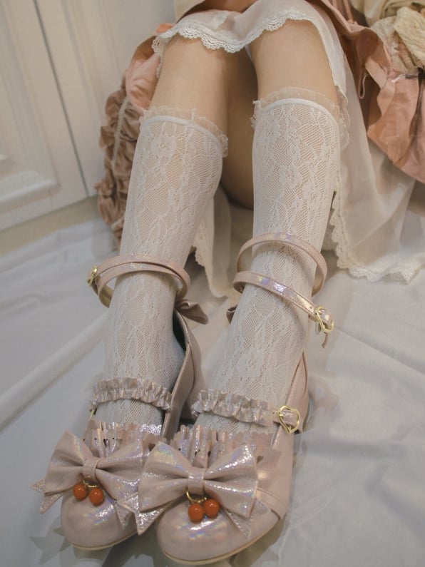 White Floral Pattern Ruffled Cuff Lace Socks