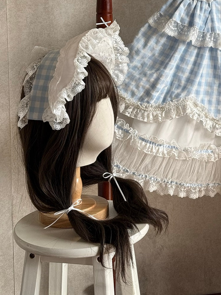 ギンガムチェックのブルーボンネットとホワイト