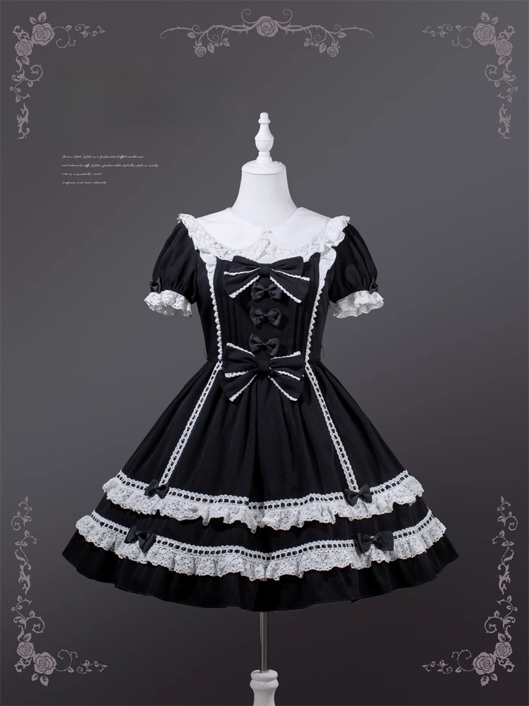 Lolita-Kleid, ein altes schwarzes Peter-Pan-Kragen, Schleife, Akzente, Schulstück