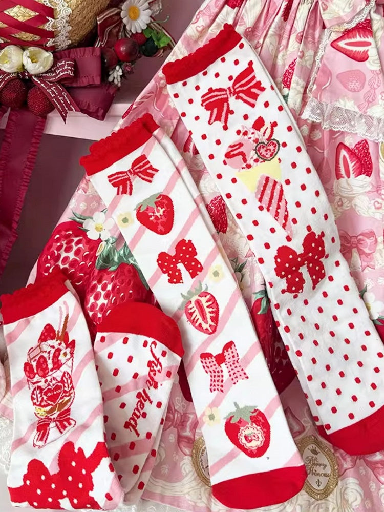 Cremefarbene Bündchensocken mit Muster, gepunktet, gerüscht, Kalbsleder, Lolita, Eis, Erdbeere