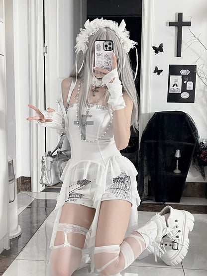 ホワイトクロスプリントのアシンメトリーフラウンスストラップレストップスヘムグラマラス