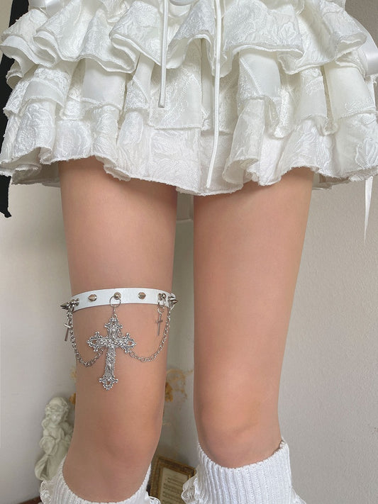 Heart Thigh White Cross Garter Decorative