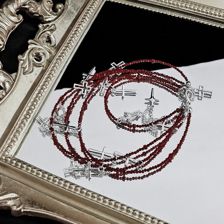 Silbernes Kreuz Charms Rotes Armband