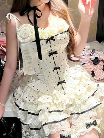 ベージュの水玉模様の蝶結びレーストリムコルセットキャミソールトップ