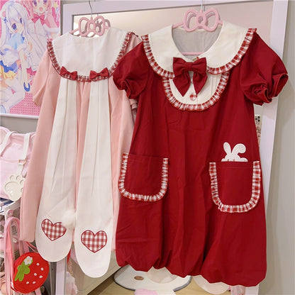 ワインレッドのバニー耳ピーターパンカラーバブルスカートドレス