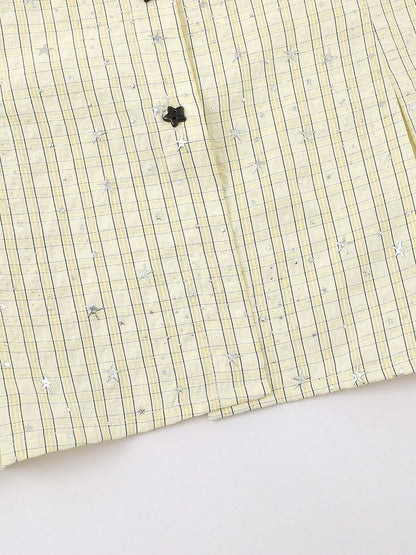 Yellow Plaid Short-Sleeve Shirt with Star Print and Necklace - Languid Park