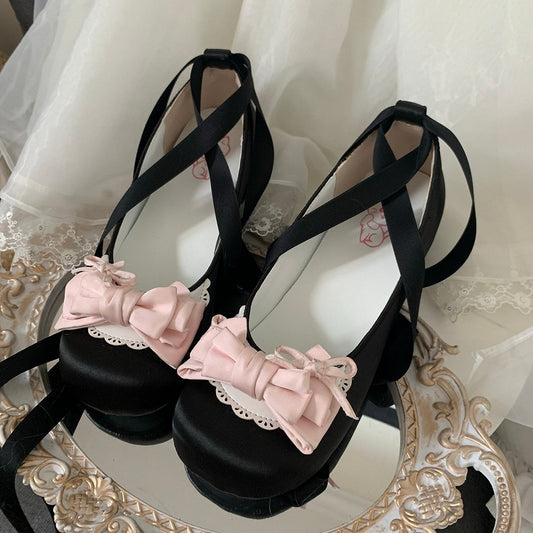 Low-heel Black & Pink Round-Toe Satin Mary Janes - Bow Accents & Heart Snap with Scalloped Trim