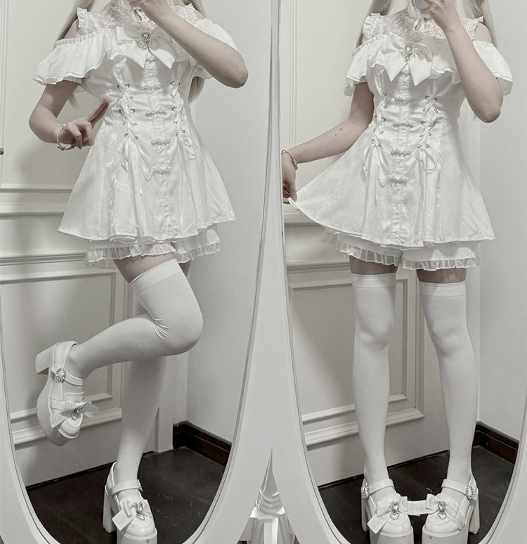 スタイルイリュージョン ボウタイ ミニドレスセット - ケイ チャイナドレス ホワイト + ショーツ ジライネックライン + ベルスリーブ