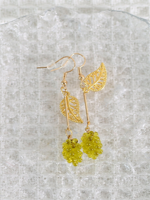Grape Purple - style Crystal / Green Sweet Leaf Earrings Lolita