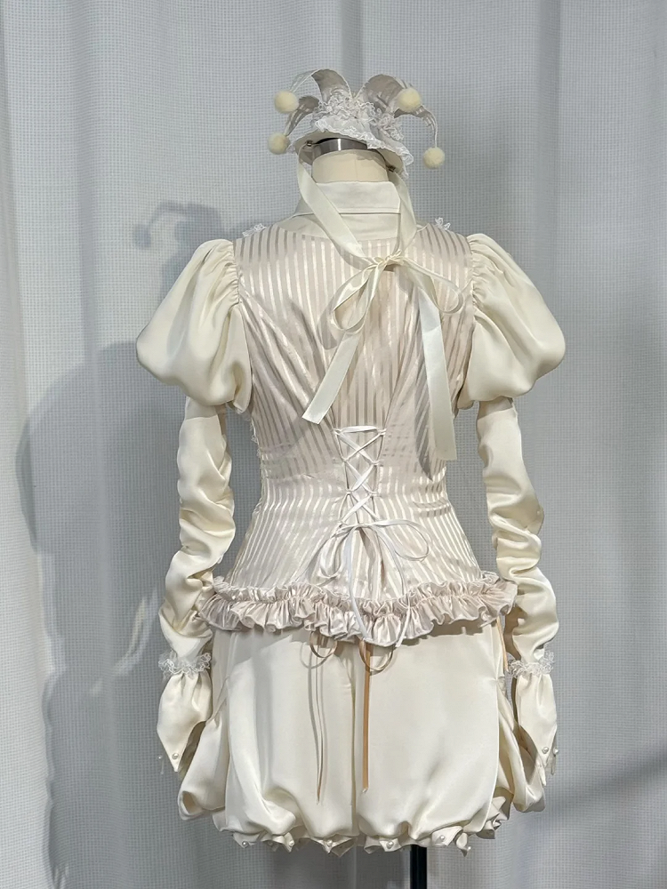 Clown-Outfit + Shorts, Pumphose, Kragen, spitzes Hemd, Lolita-Zirkus, Strumpfbänder, Ouji Apricot Vibes –