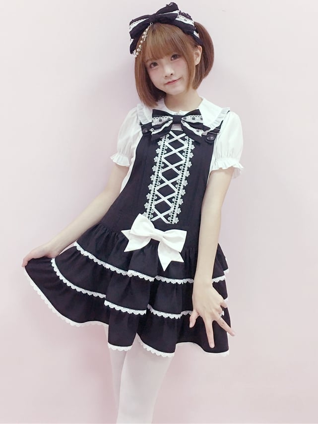 Ribbon Criss-cross Lolita Black Tiered Skirt Overall Design Dress Sweet