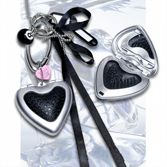 シルバーサイバーパンクY2Kチャーム