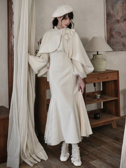 オフホワイト アシンメトリー ラウンド フラットカラー ハイローヘム ケープ