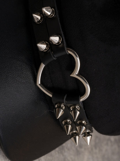 Ring Heart Hat Black Details Gothic Studs Beret