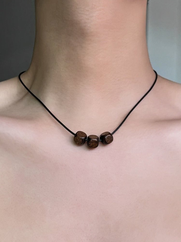 Black Beaded Wooden Charm Pendant Necklace - YSHXS