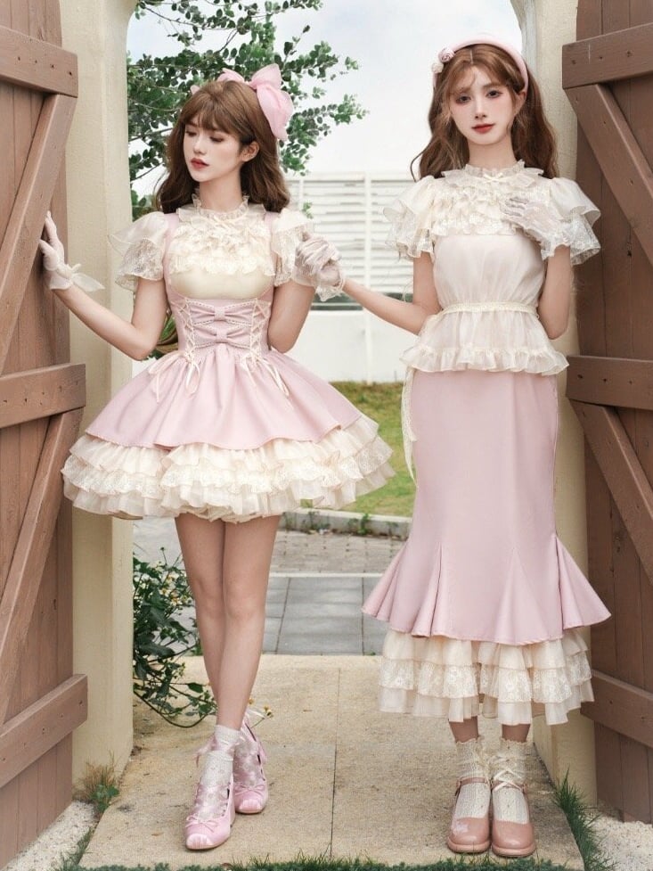 フリルブラウス ベージュネックライン バタフライスリーブ