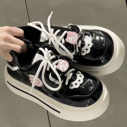 Cat Sneakers Sweet Black Appliques Wing with Lolita Round-Toe Platform