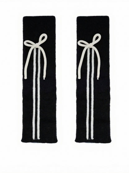 Ribbed Leg Warmers with Stripe and Bow Decor - ModaSwings