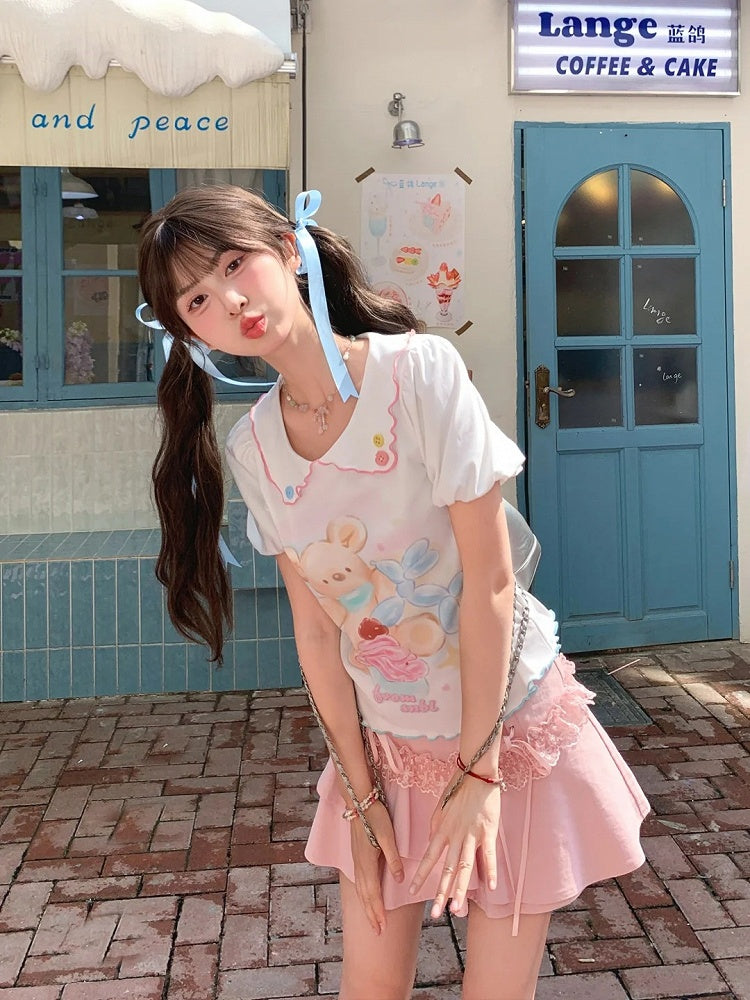 漫画のクマのプリント裾ホワイトピーターパンカラーパフスリーブコントラストレタスTシャツ
