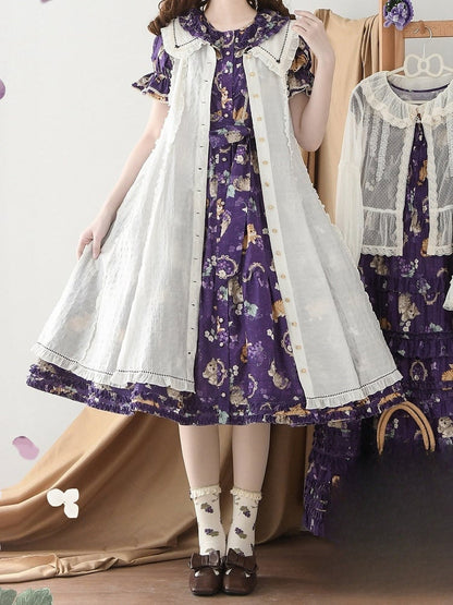 Kurzes, traubenfarbenes Kitty-Ärmel-Print-Kleid in Rosa von Lolita and Piece House Purple Fashion