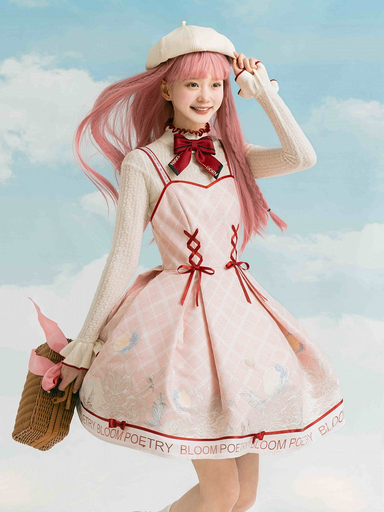 フリルアプリコット、リボン結び、ロングトップ、レッドスリーブ、ネックライン