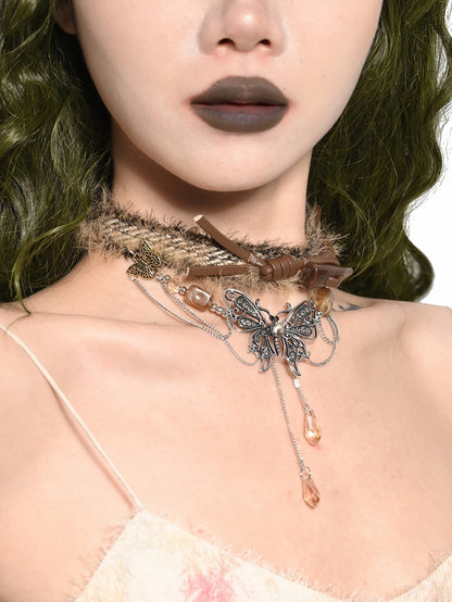 Fee Schmetterling Mori Anhänger Braun Kei Choker