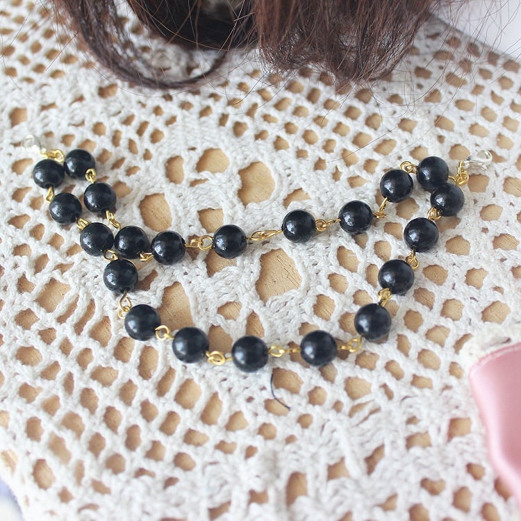 Rhinestone KC Beaded Bowknot Crown With Decorated Chain Vibes in Wonderland Alice