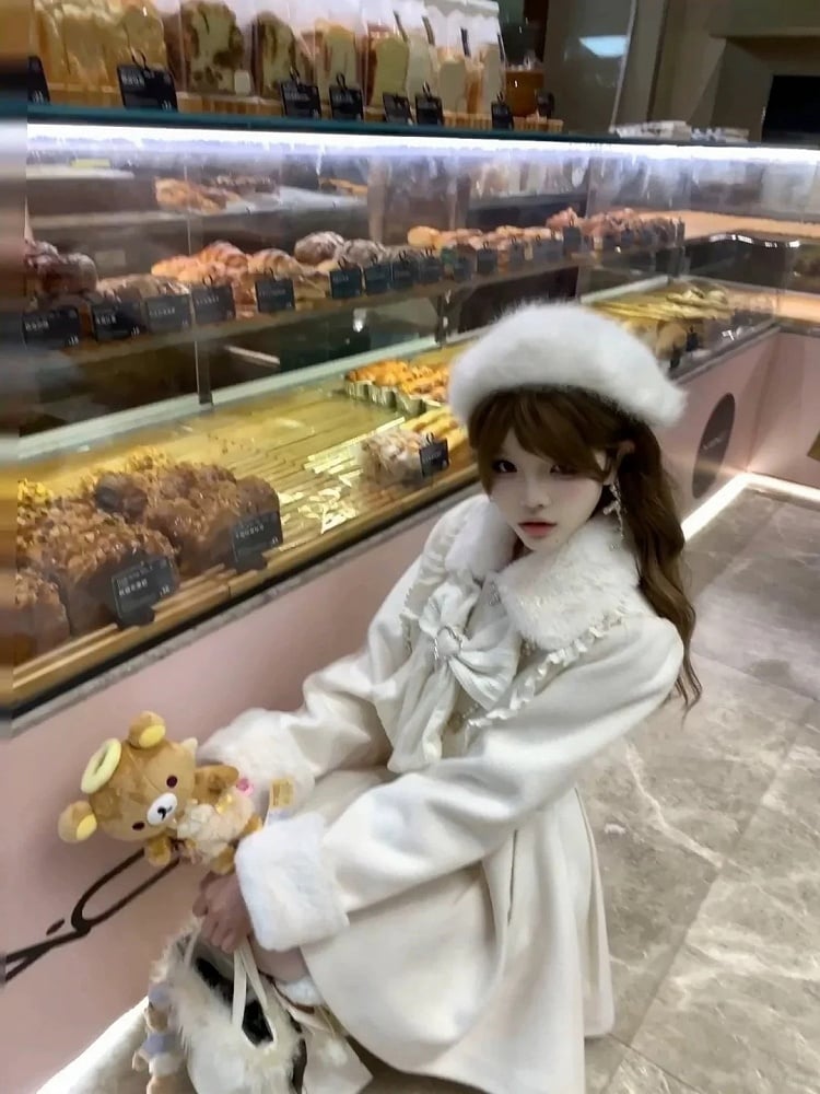 Beige Jirai Kei Wool Coat Dress – Plush Fur Trim & Oversized Bow