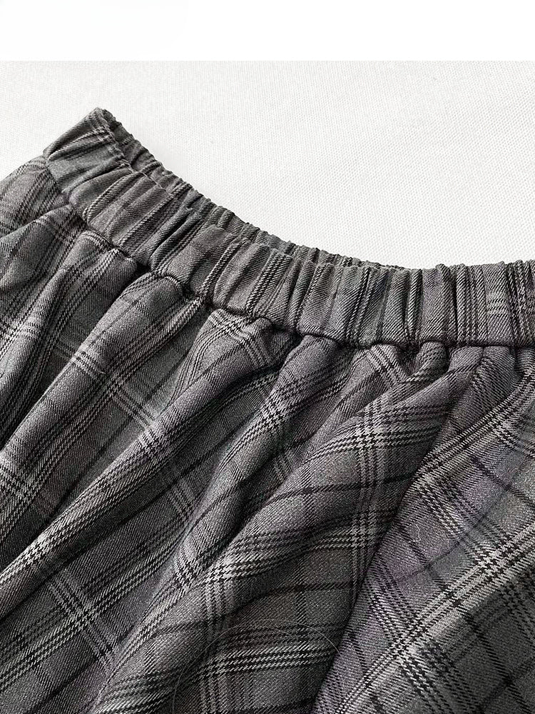 Grauer Wasteland Punk-Rock mit Taschentuchsaum