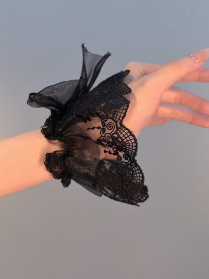 Black/White Decorated Cuffs Bowknot Wrist Lace