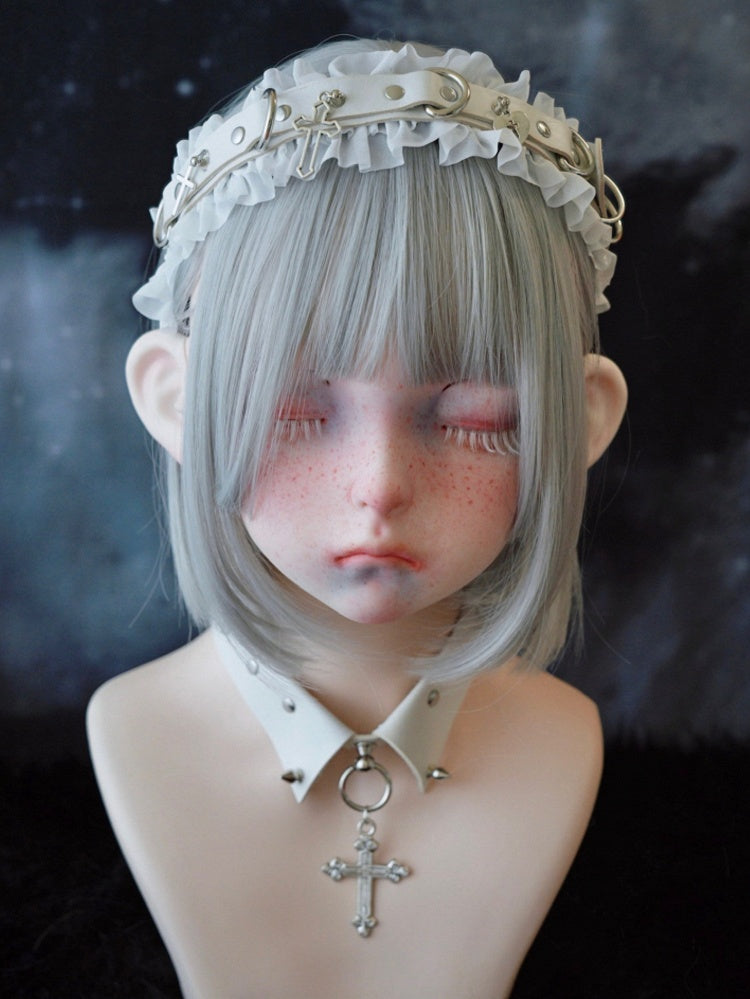 ホワイトゴシッククロススタッドリングバックルフリルKC