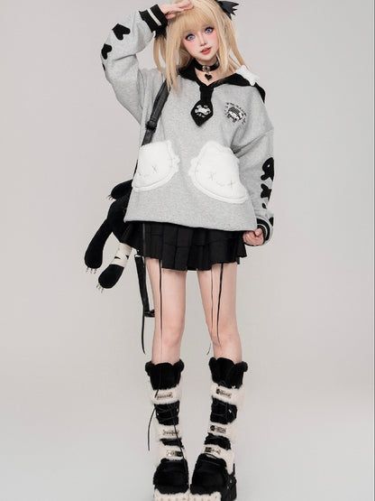 ブルー/ブラックキティ刺繍セーラーカラースウェットシャツ