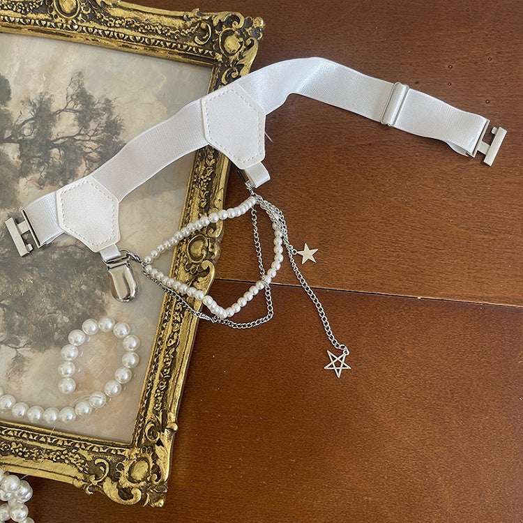 Leg with strands Black/White and Star-shaped charms Beaded Loop