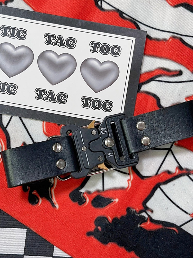 ブラックバックルパンクチョーカー