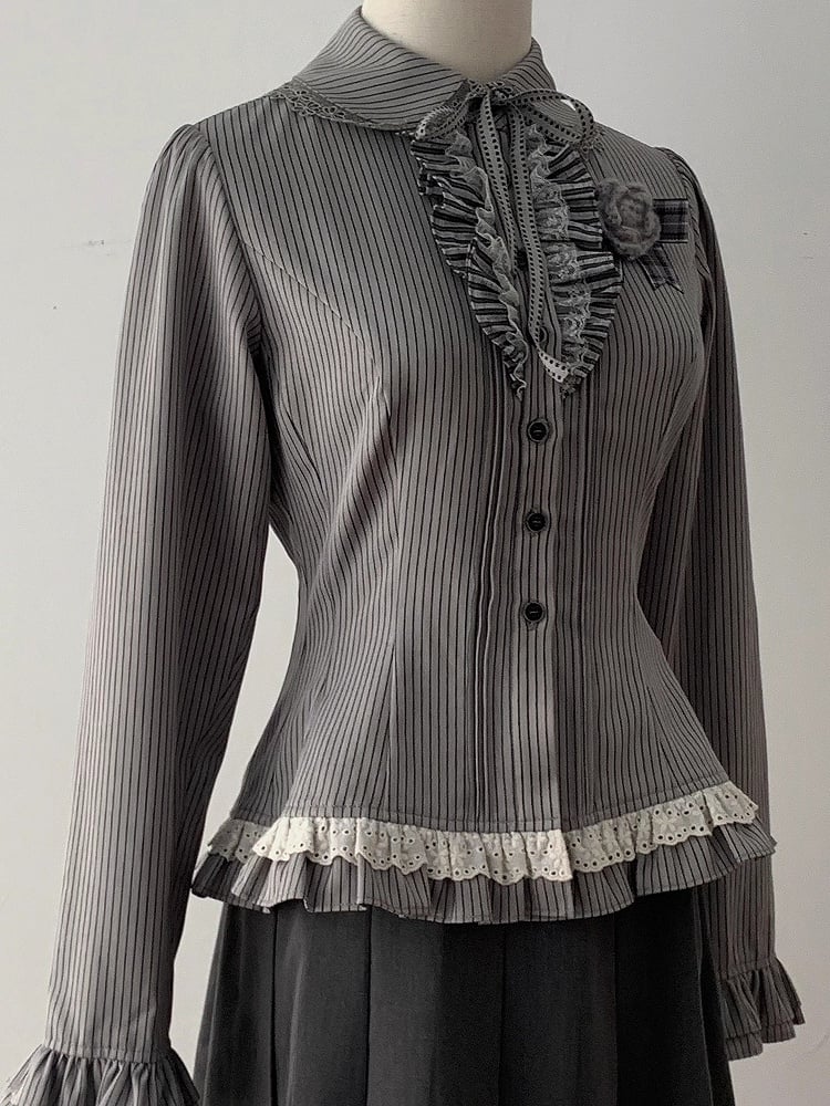 Kei Blouse With Ruffled Neck Striped Jirai Gray Tie