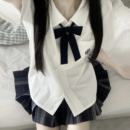 Pleating Style Embroidery Floral Details Sleeves White/Blue Short Preppy Version Shirt