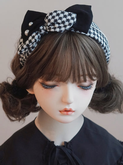 大きなKCリボン、黒、ビーズ、白