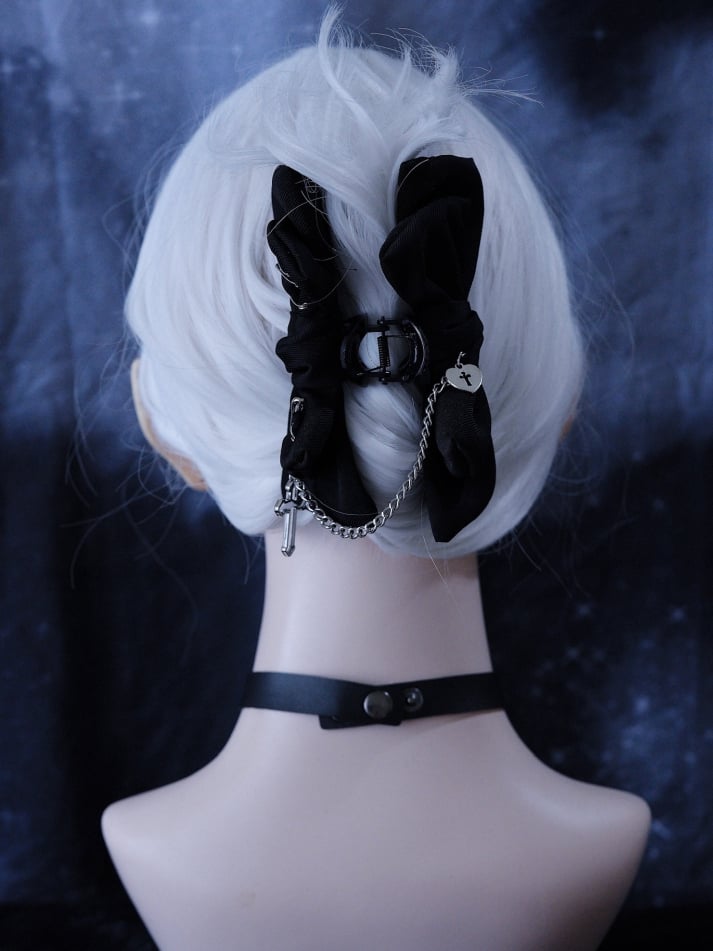 Pins Chain Claw Cross Clip Decorated Gothic with Black Bow
