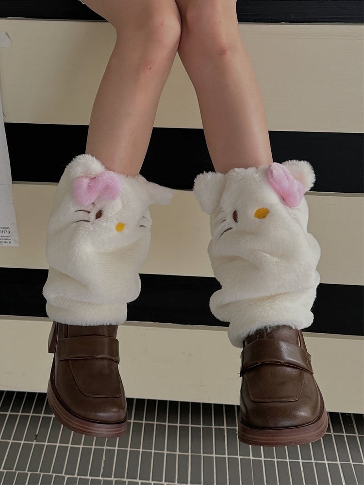 Weiße süße Kätzchen-Plüsch-Beinwärmer