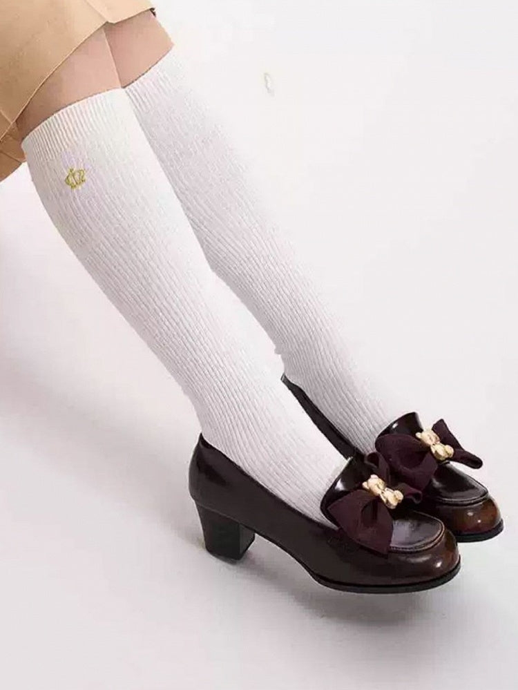 bei verzierten Loafers Braunbär Schleife Top