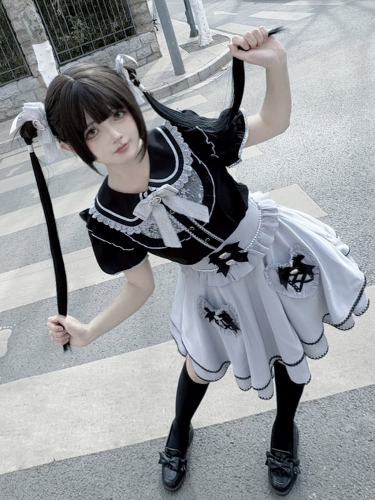 Pockets Light Jirai Skirt with Blue Kei High-Waisted Heart-Shaped Tiered