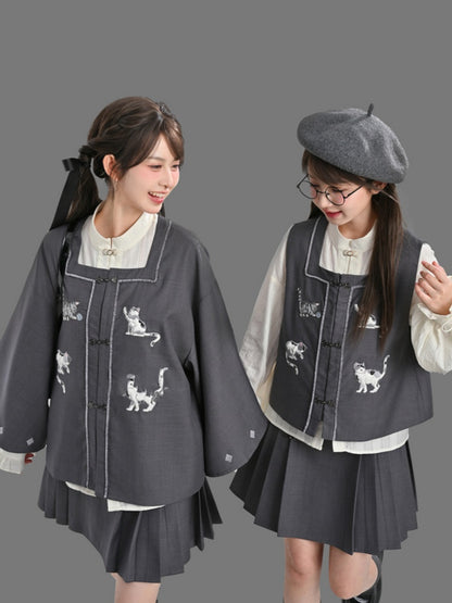 グレーのチャイナドレス風スクエアネックラインの猫刺繍ノットボタンベスト