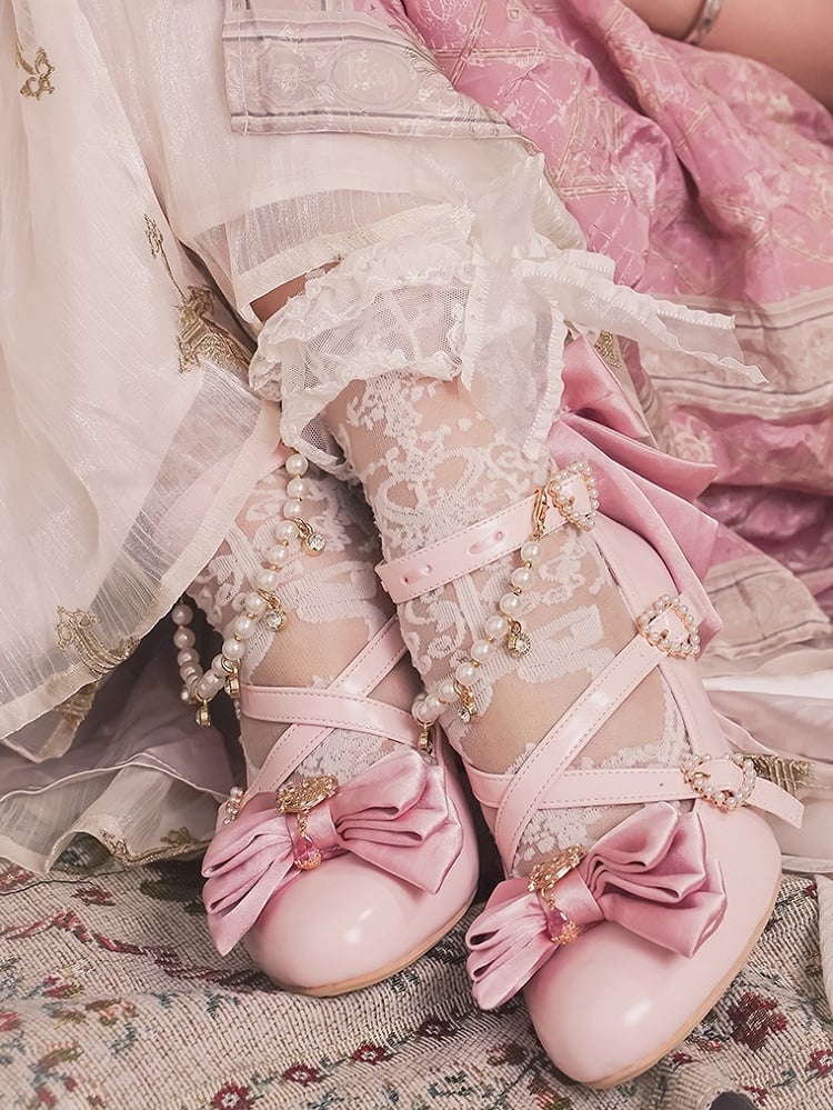 Light Charm Top Beaded at Pink Heart Bow Decorated Crisscross