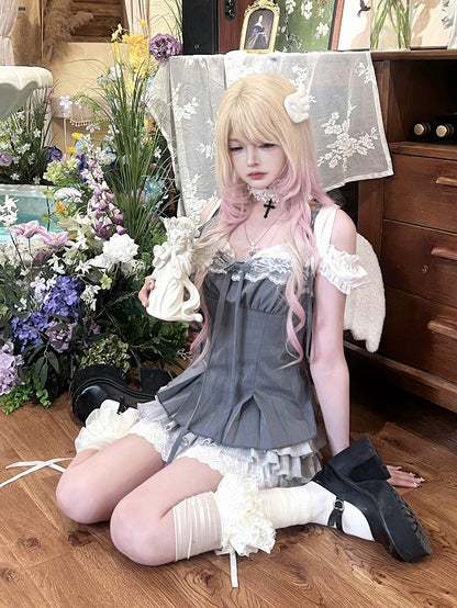 Lace Tiered Hem with Light Skirt Elegant Gray